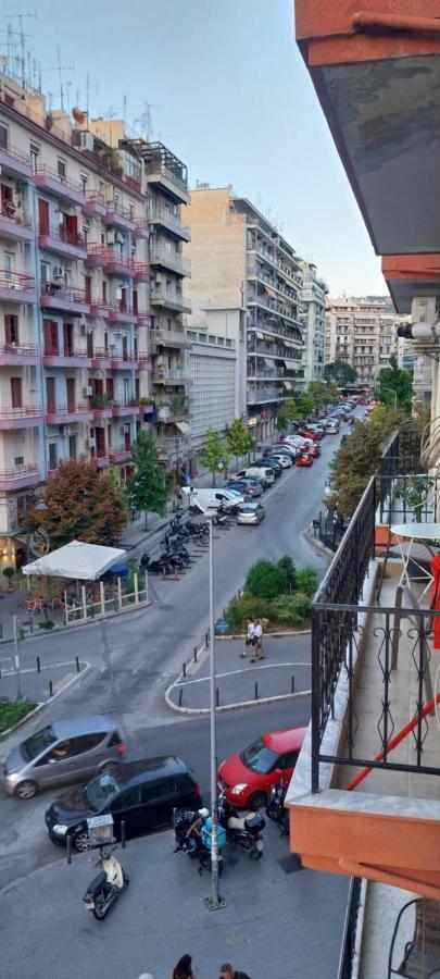 Lovely Apartment In The Heart Of Thessaloniki Center Екстериор снимка